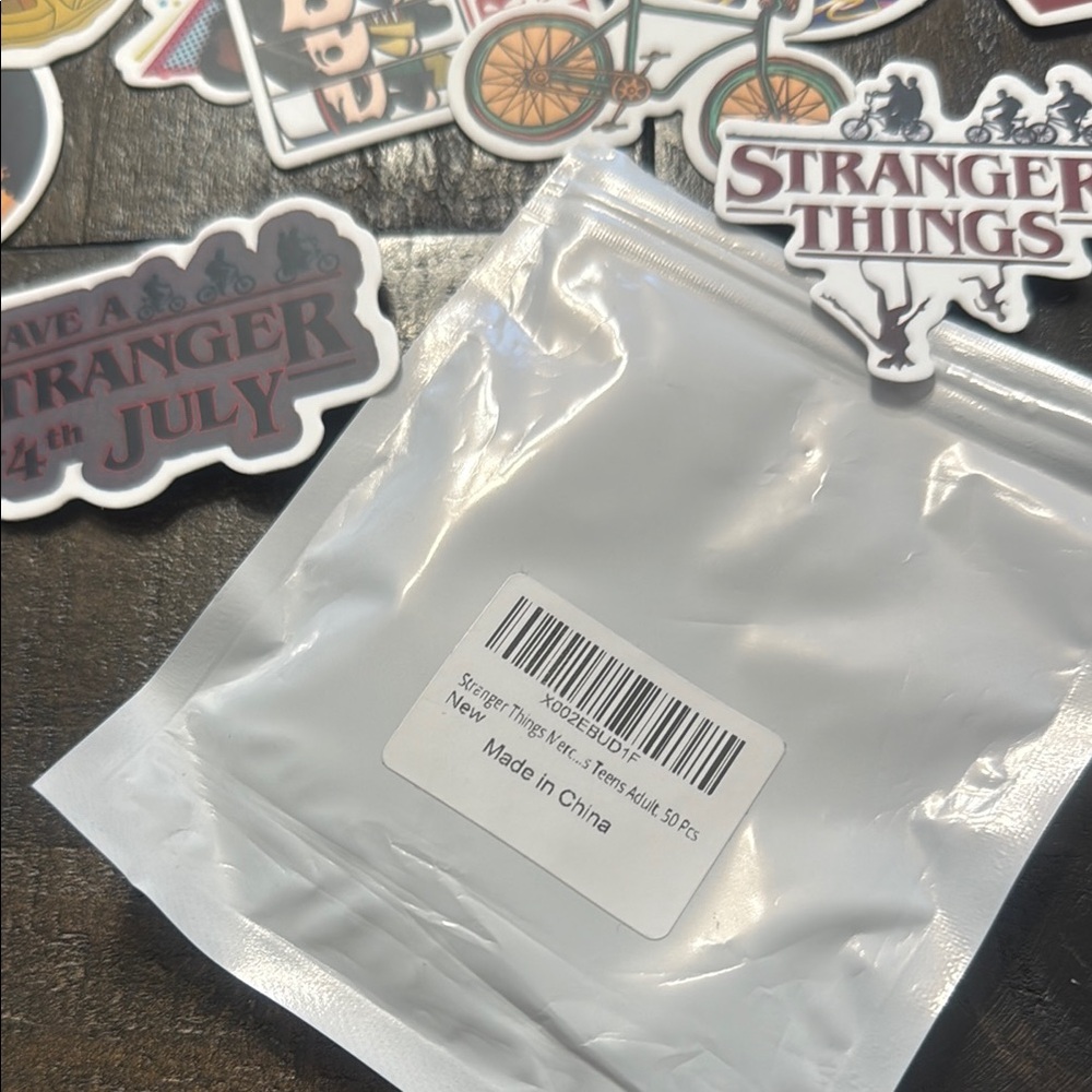 Stranger Things Themed Sticker Pack - Multicolor - Picture 4 of 7